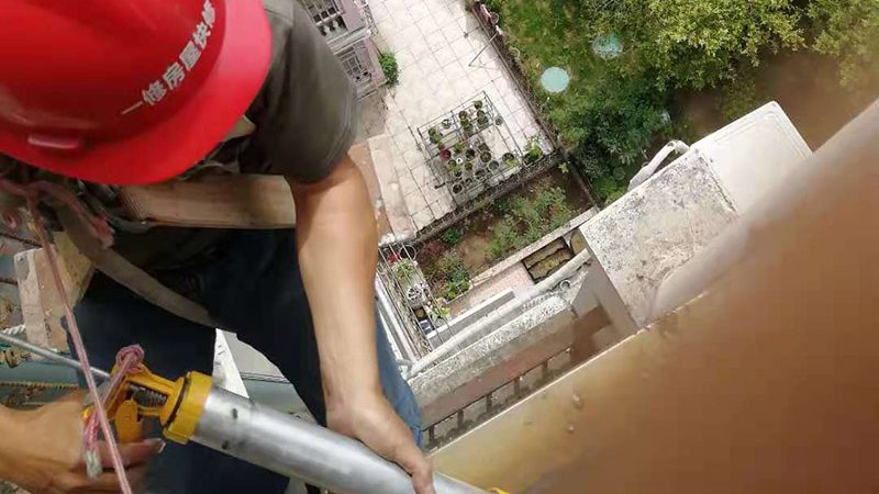 在选择屋面防水加盟代理时，应关注以下技术指标：